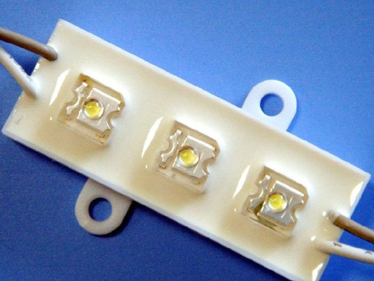 使用環氧樹脂膠時產生氣泡的消除方法